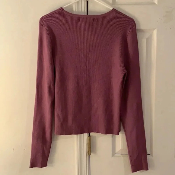 Forever21 lace up sweater  - Picture 2 of 2